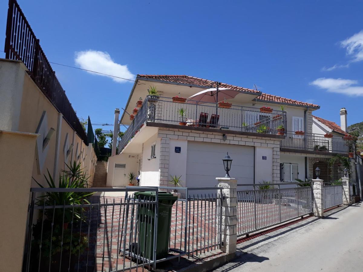 Quality Vila "Comfort" Trogir Dış mekan fotoğraf